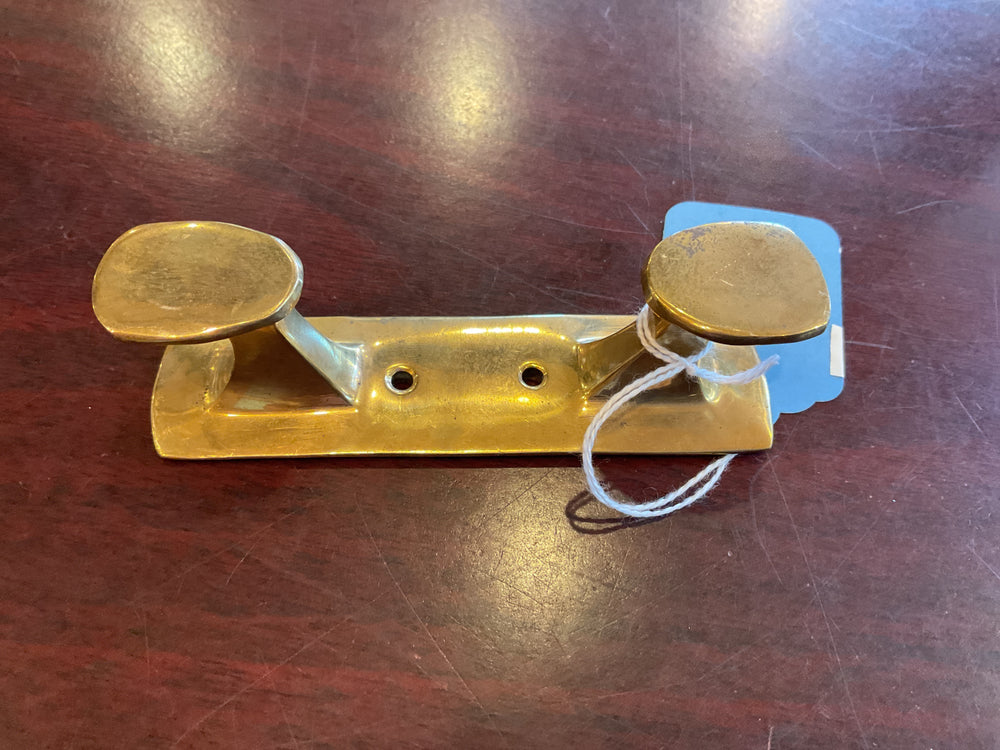 MB-1262 CLEAT HOOK