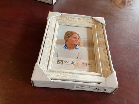 Coastal White Frame