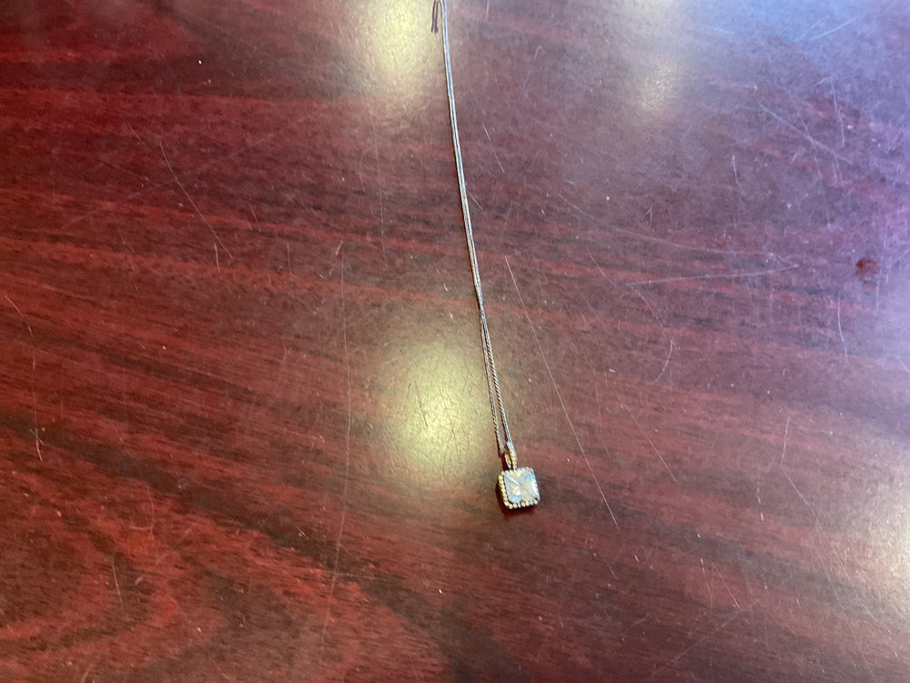 DPN-1 DIAMOND PENDANT NECKLACE