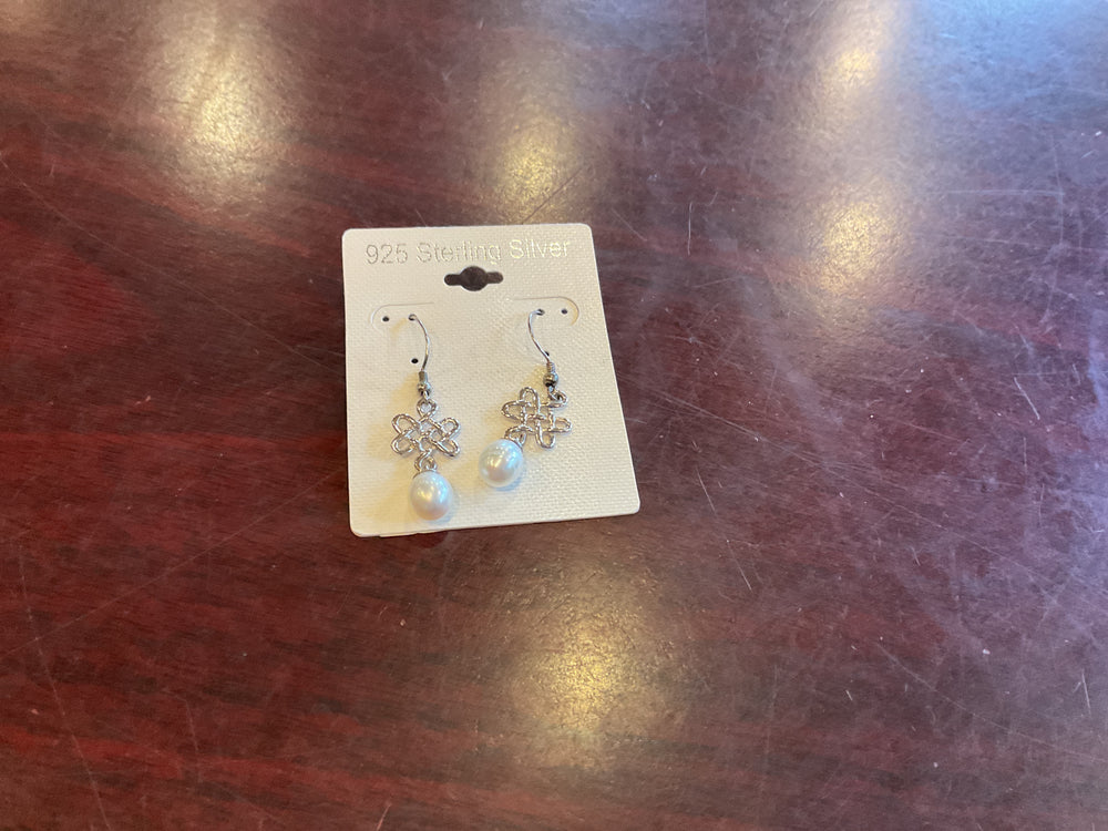 GS9222006 PEARL DROP EARRINGS