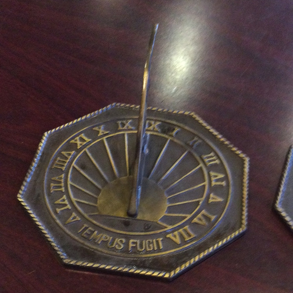 Ant. Tempus Fugit Sundial