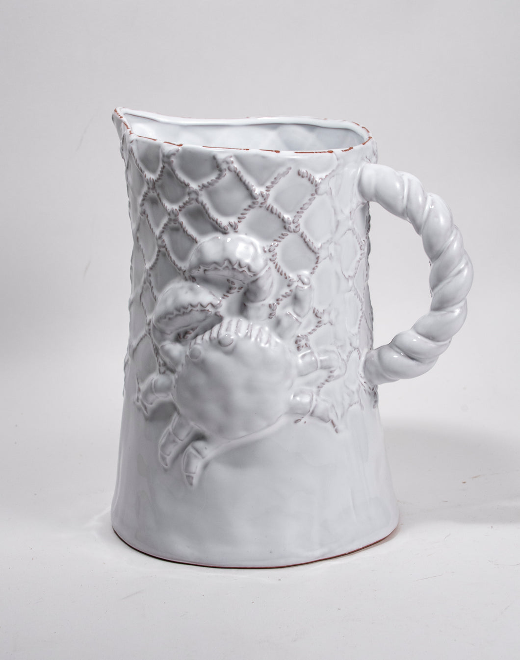 Pitcher, crab