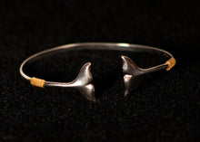 Load image into Gallery viewer, Whale Tail Bangle
